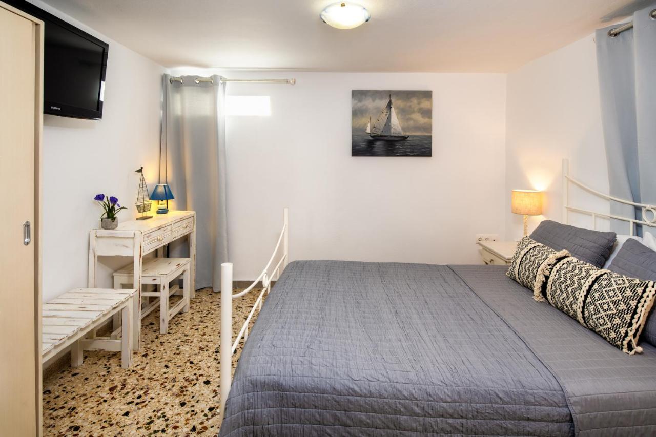 Afrodete Hotel Firostefani Luaran gambar